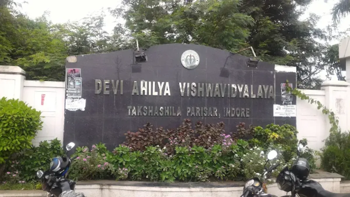 DAVV Result 2025 - Direct Link to Download 2nd and 4th Sem Result Devi Ahilya Vishwavidyalaya (DAVV)