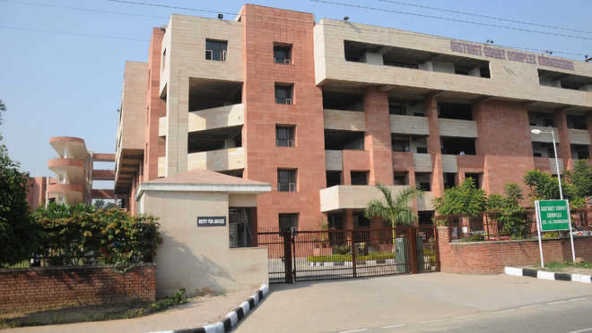 Gurdaspur District Court Clerk Recruitment 2025 - Notification for 14 Posts Gurdaspur District Court